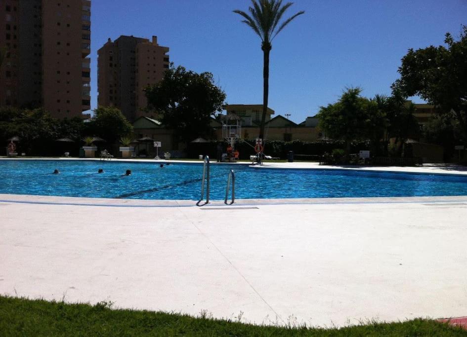 Apartamento Primera Linea Playa Torremolinos Exterior foto